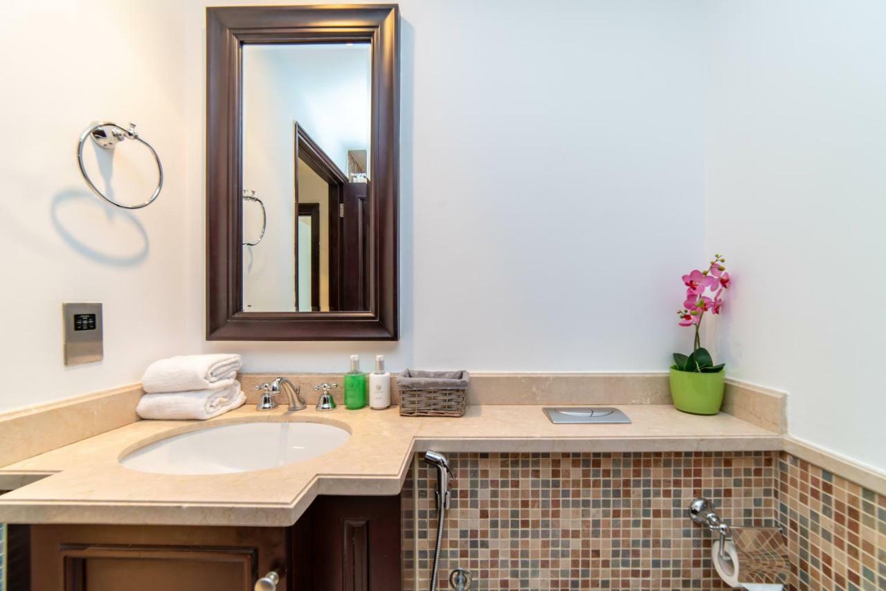 דובאי Bnbmehomes Elegant Escape Downtown Opp To Burj - 504 מראה חיצוני תמונה