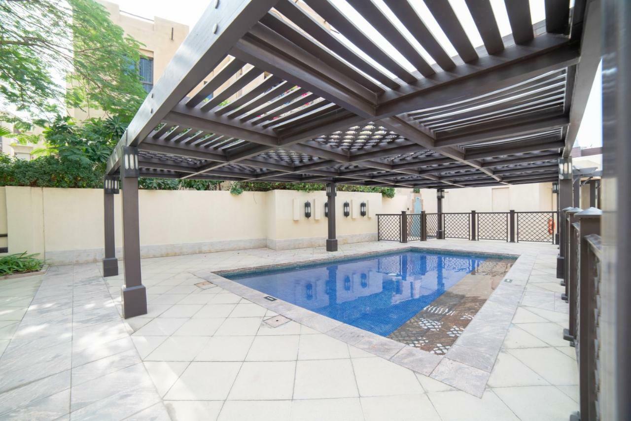 דובאי Bnbmehomes Elegant Escape Downtown Opp To Burj - 504 מראה חיצוני תמונה