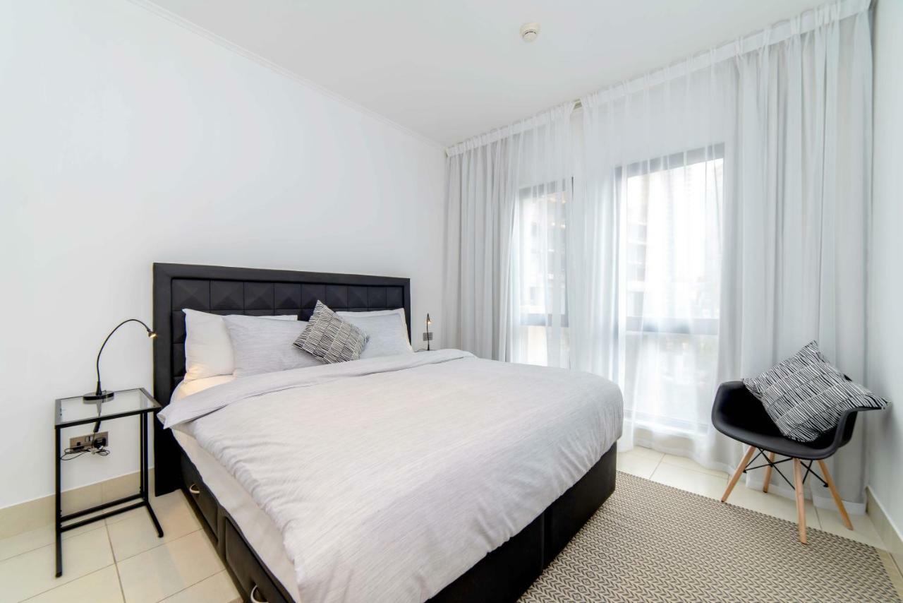 דובאי Bnbmehomes Elegant Escape Downtown Opp To Burj - 504 מראה חיצוני תמונה